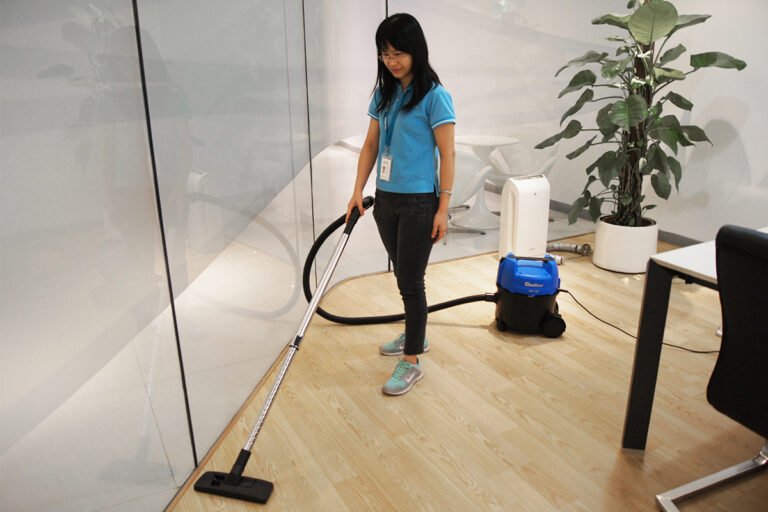 GTV-10D商用吸尘器-1