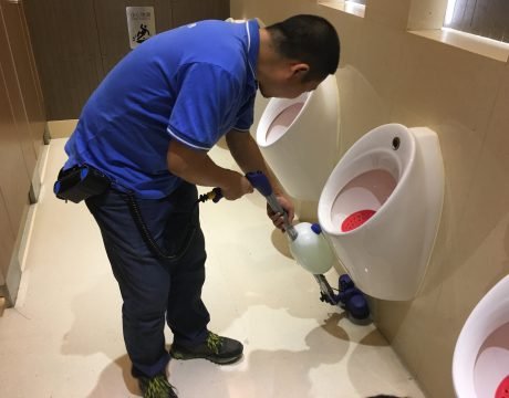 购物中心卫生间-Shopping mall bathroom 购物中心卫生间-Shopping mall bathroom